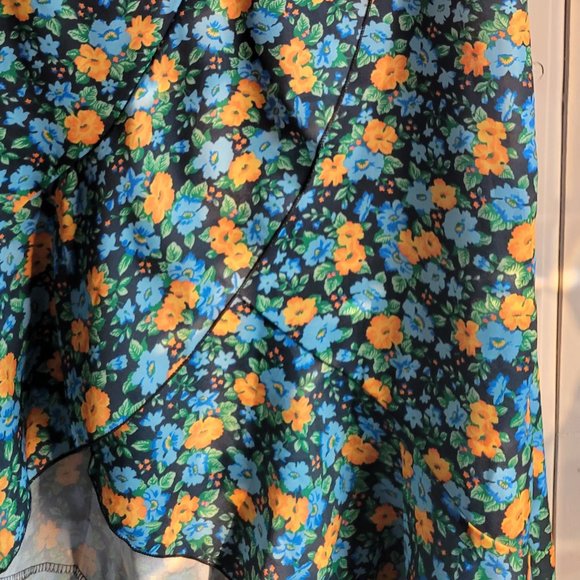 Lucky Leaves Flutter Skirt - Picture 4 of 8